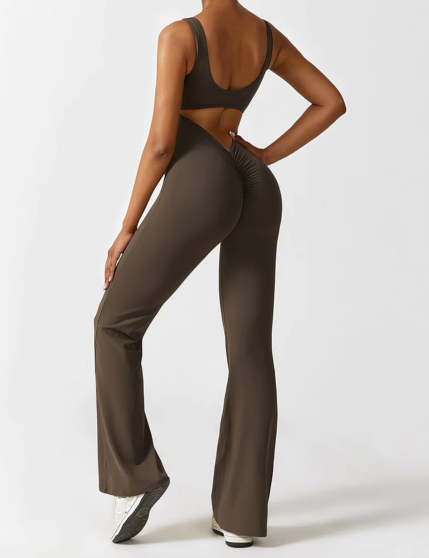 SARA | V-BACK FLARED JUMPSUIT