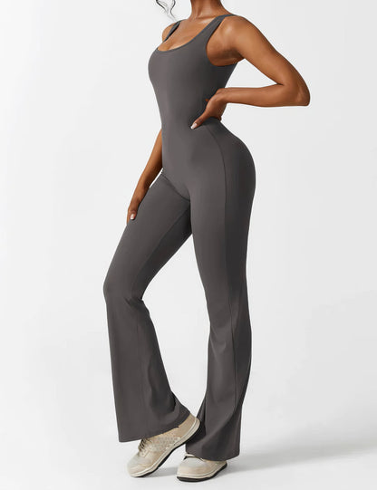 SARA | V-BACK FLARED JUMPSUIT